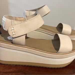 Yellow Box Ailanie Sandals